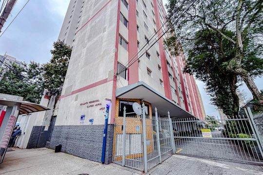 Fachada com Plaquinha de apartamento para alugar com 1 quarto, 46m² em Tatuapé, São Paulo