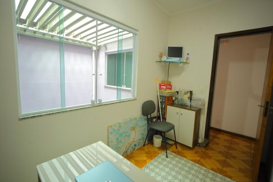 Escritório  de casa à venda com 5 quartos, 265m² em Montanhão, São Bernardo do Campo