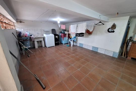Área de serviço de casa à venda com 3 quartos, 500m² em Vila Galvão, Guarulhos