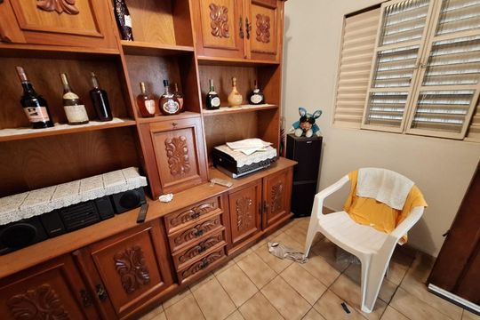 Quarto de casa à venda com 3 quartos, 500m² em Vila Galvão, Guarulhos