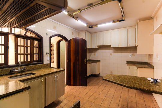 Cozinha de casa para alugar com 3 quartos, 220m² em Vila Gomes Cardim, São Paulo