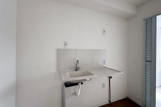 Cozinha  de apartamento para alugar com 2 quartos, 29m² em Santo Amaro, São Paulo