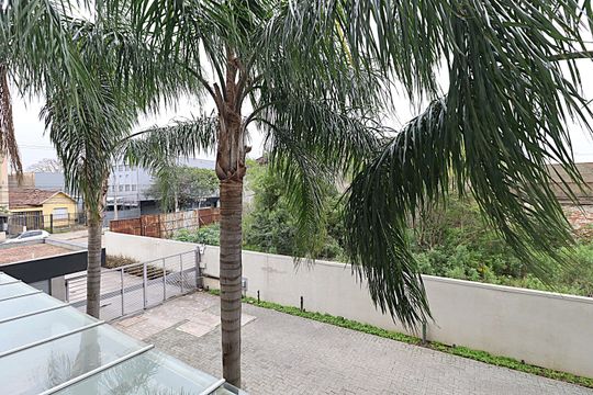 Apartamento para alugar com 3 quartos, 77m² em Navegantes, Porto Alegre