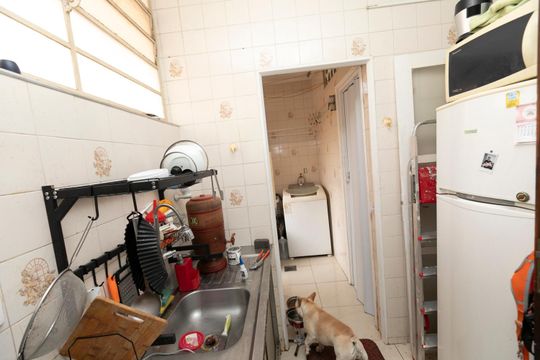 Cozinha de apartamento à venda com 1 quarto, 67m² em  Bosque., Campinas