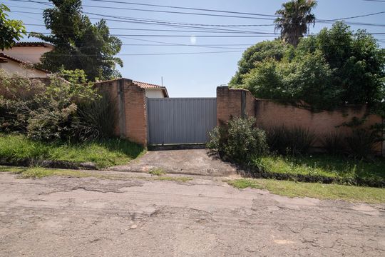 Fachada de casa de condomínio à venda com 3 quartos, 19m² em Condomínio Chácara Grota Azul, Hortolândia