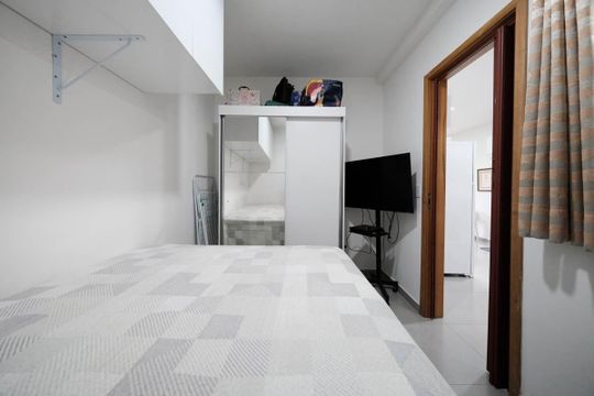 Quarto 2 de apartamento para alugar com 2 quartos, 37m² em Jardim Triana, São Paulo