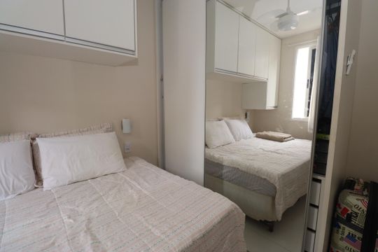 Quarto 1 de apartamento para alugar com 2 quartos, 47m² em Jardim das Margaridas, Salvador