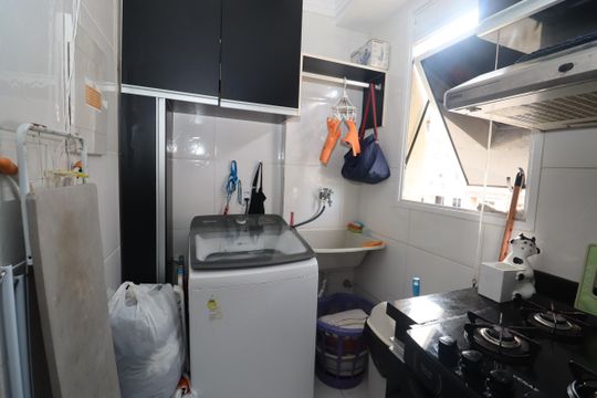 Área de Serviço de apartamento para alugar com 2 quartos, 47m² em Jardim das Margaridas, Salvador