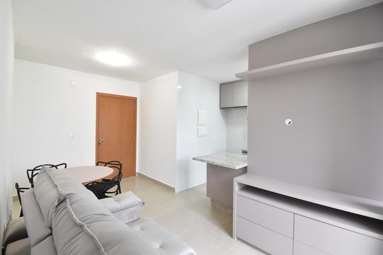 Sala de apartamento para alugar com 2 quartos, 65m² em Bacacheri, Curitiba