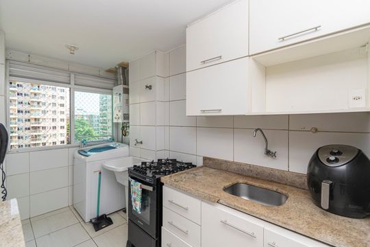 Cozinha de apartamento à venda com 2 quartos, 56m² em Penha, Rio de Janeiro