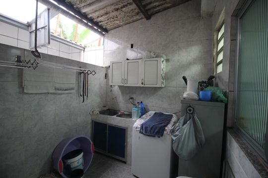Área de Serviço de casa para alugar com 2 quartos, 120m² em Centro, Nilópolis