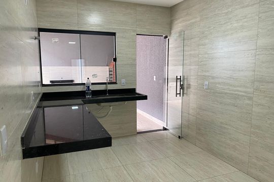 Cozinha de casa à venda com 3 quartos, 185m² em Solange Park II, Goiânia