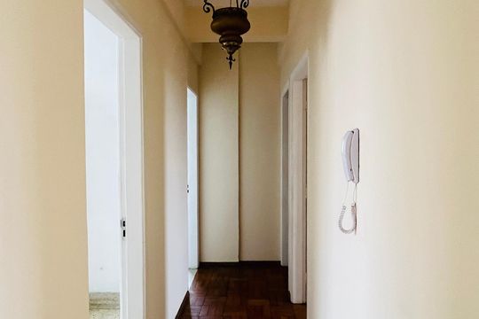 Corredor de apartamento à venda com 2 quartos, 109m² em Vl dos Jequitibas, Campinas