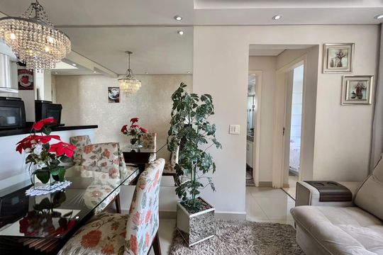 Sala de apartamento à venda com 2 quartos, 45m² em Loteamento Parque São Martinho, Campinas
