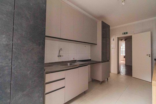 Cozinha de casa para alugar com 4 quartos, 300m² em Vila Mariana, São Paulo
