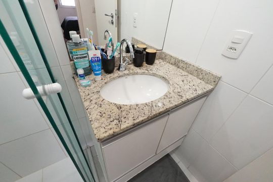 Banheiro de apartamento para alugar com 1 quarto, 40m² em Vila Mariana, São Paulo