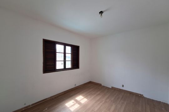 Quarto 2 de casa à venda com 3 quartos, 175m² em Vila dos Andrades, São Paulo