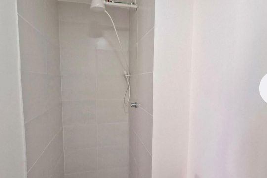 Banheiro de apartamento para alugar com 2 quartos, 33m² em Socorro, São Paulo