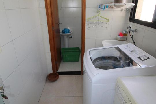 Área de Serviço de apartamento para alugar com 4 quartos, 275m² em Jardim Esplanada, São José dos Campos