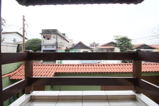 Varanda da Suíte 1 de casa para alugar com 5 quartos, 250m² em Jardim Helga, São Paulo
