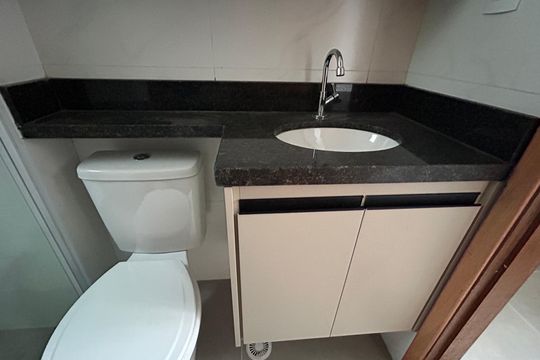 Banheiro de apartamento à venda com 2 quartos, 38m² em Alto da Mooca, São Paulo
