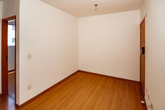 Sala de apartamento para alugar com 2 quartos, 46m² em Cerejeira (justinópolis), Ribeirão das Neves