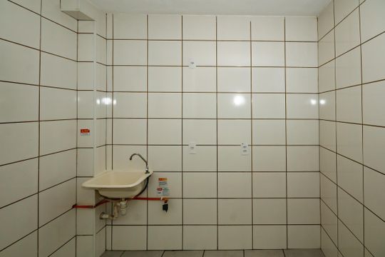 Cozinha de apartamento para alugar com 2 quartos, 46m² em Cerejeira (justinópolis), Ribeirão das Neves