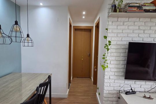 Corredor de apartamento para alugar com 2 quartos, 55m² em Estrela do Norte, São Gonçalo