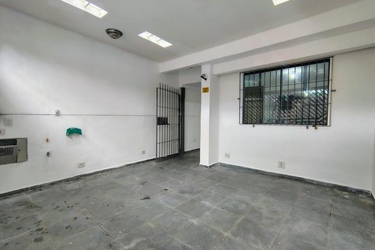 Área externa de casa à venda com 2 quartos, 102m² em Jabaquara, São Paulo