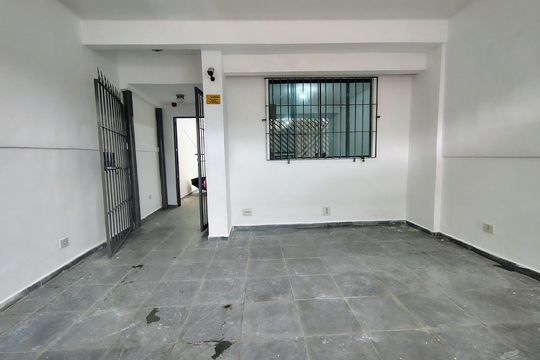Área externa de casa à venda com 2 quartos, 102m² em Jabaquara, São Paulo