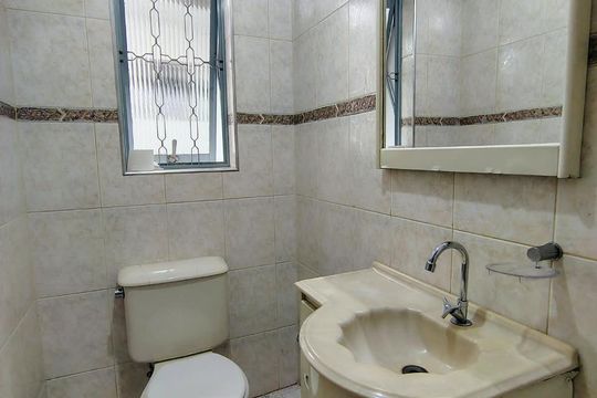 Lavabo de casa à venda com 2 quartos, 102m² em Jabaquara, São Paulo