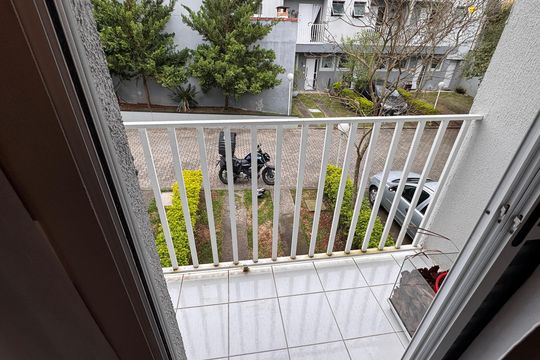Sacada de casa de condomínio para alugar com 2 quartos, 75m² em Caiapia, Cotia