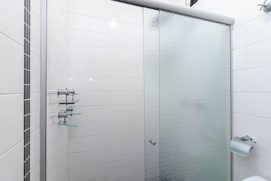 Banheiro 2 de casa à venda com 3 quartos, 69m² em Vila Aurora (zona Norte), São Paulo