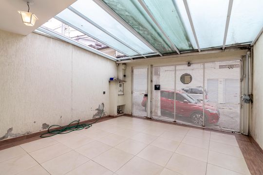Garagem de casa à venda com 3 quartos, 69m² em Vila Aurora (zona Norte), São Paulo