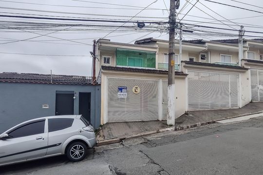 Fachada de casa à venda com 3 quartos, 69m² em Vila Aurora (zona Norte), São Paulo
