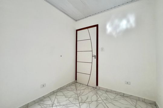 Quarto 2 de apartamento para alugar com 2 quartos, 51m² em Jardim Itacolomi, São Paulo
