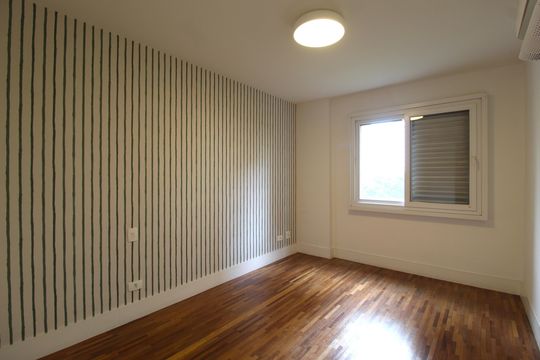 Quarto de apartamento para alugar com 1 quarto, 75m² em Itaim Bibi, São Paulo