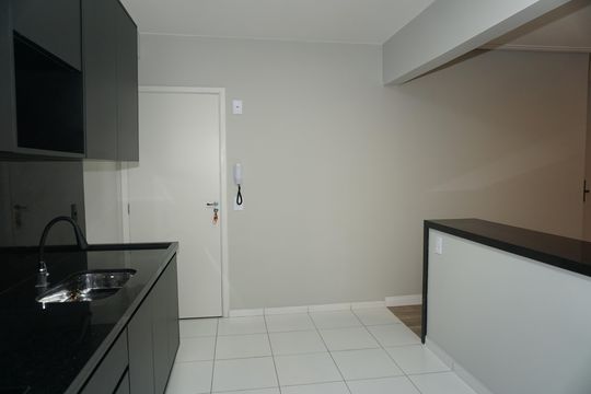 Apartamento para alugar com 4 quartos, 140m² em Jardim Santa Barbara, Embu das Artes