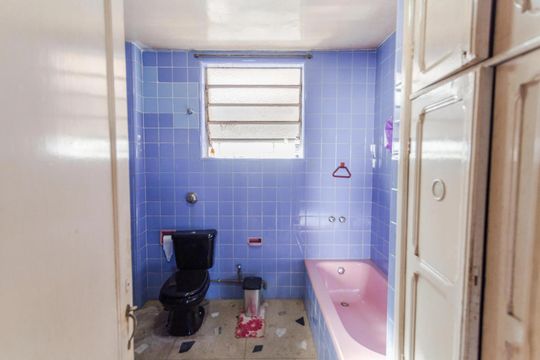 Banheiro de apartamento para alugar com 3 quartos, 160m² em Centro, Belo Horizonte