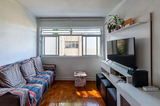 Apartamento à venda com 2 quartos, 50m² em Alto de Pinheiros, São Paulo