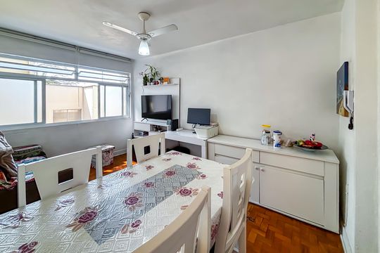 Apartamento à venda com 2 quartos, 50m² em Alto de Pinheiros, São Paulo