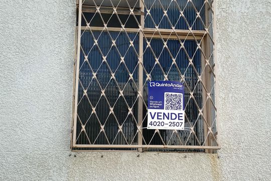 Placa TNPR-430 de apartamento à venda com 3 quartos, 75m² em Santo Antônio, Belo Horizonte