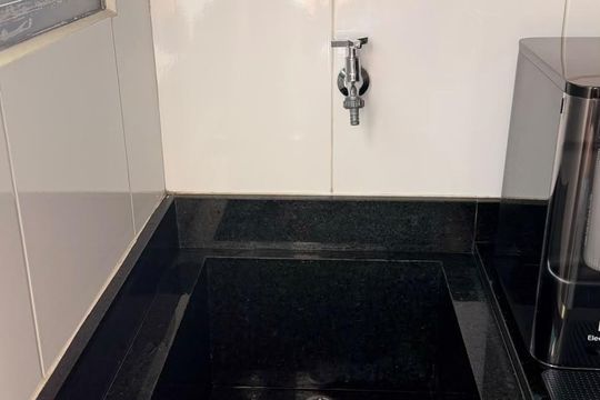 Cozinha de apartamento à venda com 2 quartos, 43m² em Jardim Nova Europa, Campinas