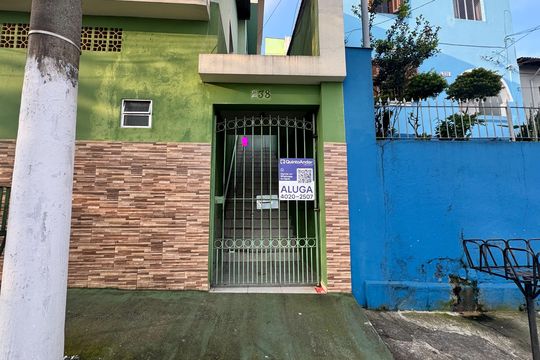 Placa de casa para alugar com 2 quartos, 70m² em Chácara Seis de Outubro, São Paulo