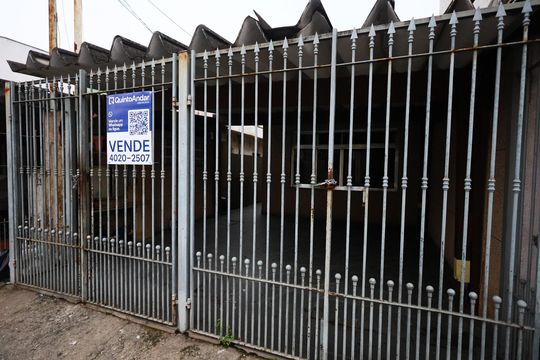 Fachada de casa para alugar com 3 quartos, 125m² em Cipava, Osasco
