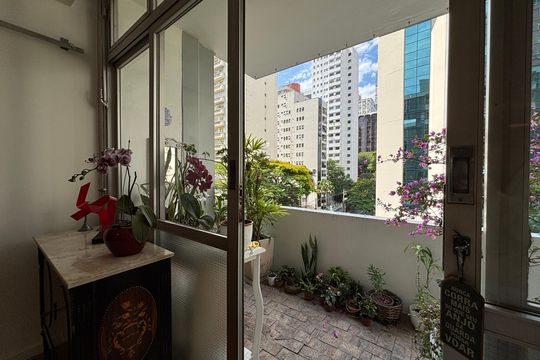 Varanda  de apartamento para alugar com 3 quartos, 166m² em Jardim Paulista, São Paulo