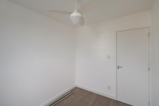 Quarto 1 de apartamento para alugar com 2 quartos, 46m² em Centro, Diadema