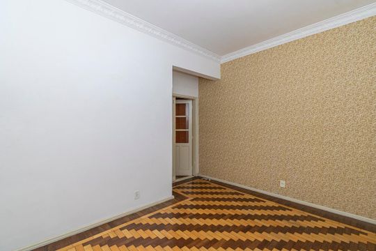 Sala de apartamento para alugar com 1 quarto, 47m² em Bonsucesso, Rio de Janeiro