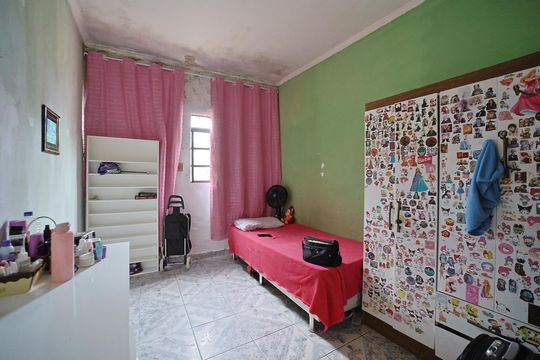 Quarto de casa à venda com 1 quarto, 400m² em Vila Buenos Aires, São Paulo
