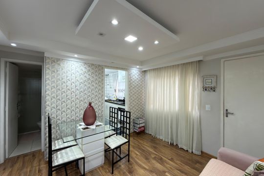 Sala de apartamento à venda com 2 quartos, 52m² em Alves Dias, São Bernardo do Campo